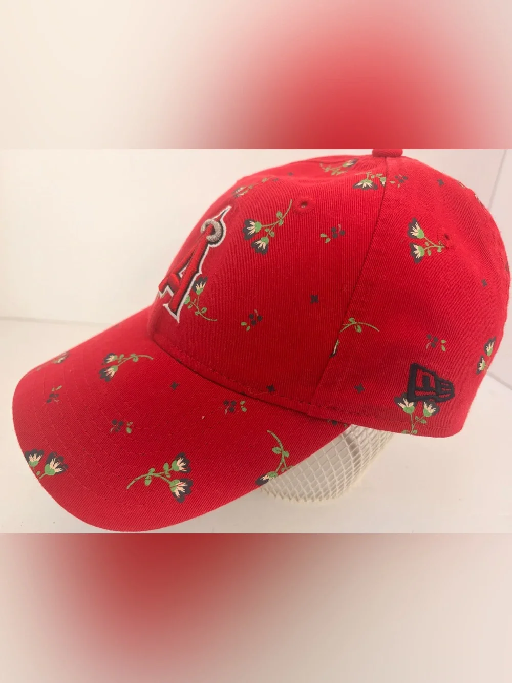 🥀Red Floral Baseball Cap with Embroidered 'A' Logo